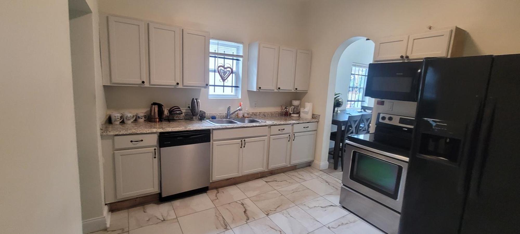 Large, Central, Lovely & Cozy 4Bed/2Bath - House By Everbank Stadium ジャクソンビル エクステリア 写真