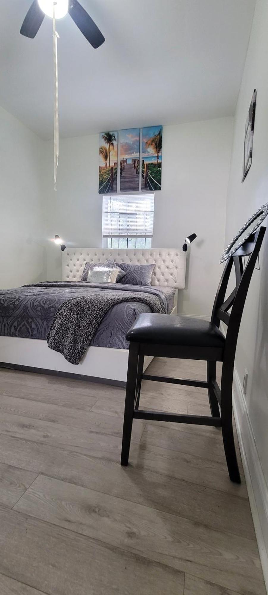 Large, Central, Lovely & Cozy 4Bed/2Bath - House By Everbank Stadium ジャクソンビル エクステリア 写真